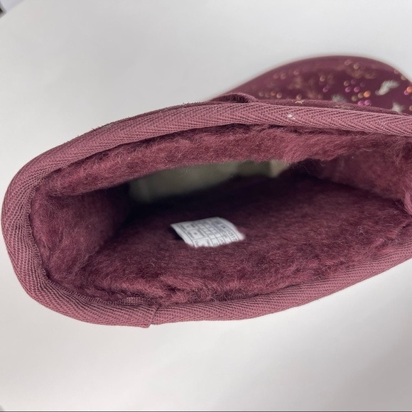 Ugg Wild Grape Classic Zodiac Short Suede Boots Women’s Size 6 Cozy Warm Classic - Picture 11 of 14